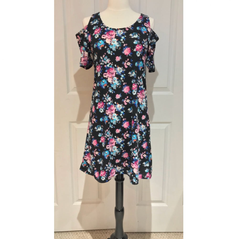 NEW Black Floral Dress